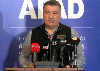 AFAD: Yıkımların olduğu yerlerin çoğu fay hattında