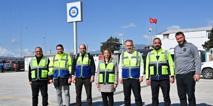Afet bölgesi bütünüyle mercek altında