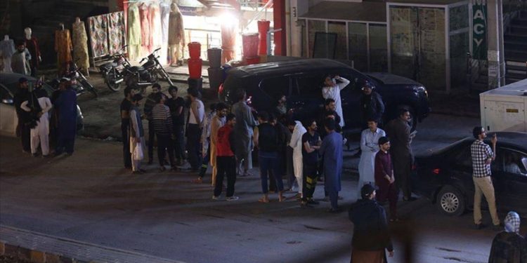 Afganistan’daki depremde 3 kişi öldü