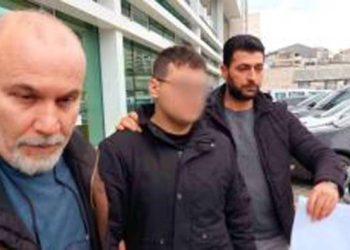 Annesini öldüren sanıktan “velayet” savunması