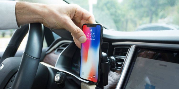 Araba dakikalar, telefon saniyeler içinde şarj olacak