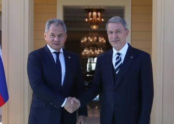 Bakan Akar, Rus mevkidaşı ile görüştü… Ne konuşuldu