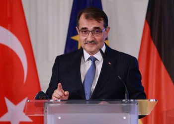 Bakan Dönmez: Güneydoğu Avrupa ülkeleri, gaz talepleri konusunda ülkemizle yoğun temasta