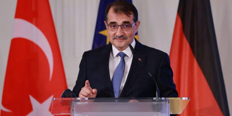 Bakan Dönmez: Güneydoğu Avrupa ülkeleri, gaz talepleri konusunda ülkemizle yoğun temasta