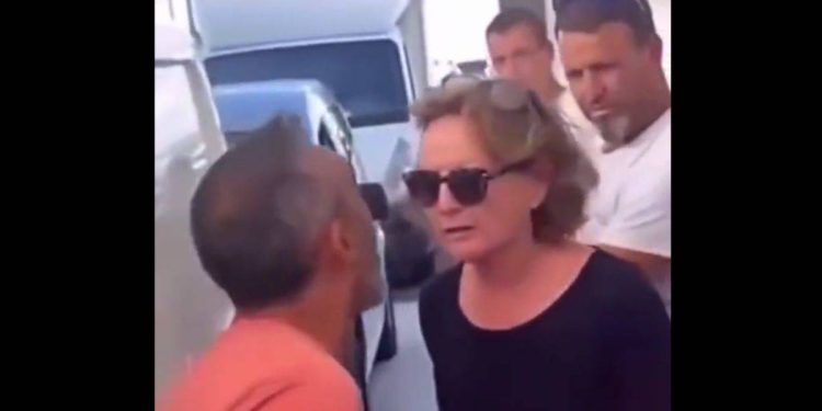 Benzin kısıtlandı, Fransızlar çıldırdı!