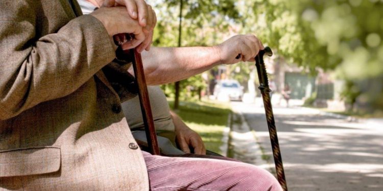 Bilim insanları uyardı: Emeklilikte sakın bunları yapmayın!