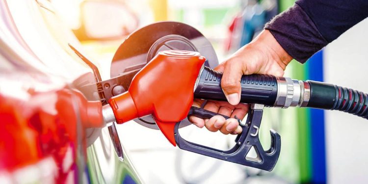 Büyük indirim | 12 Ekim mazot indirim ne kadar? Bu akşam ( gece) mazota (motorin) indirim mi geldi? Dizele indirim-zam var mı?