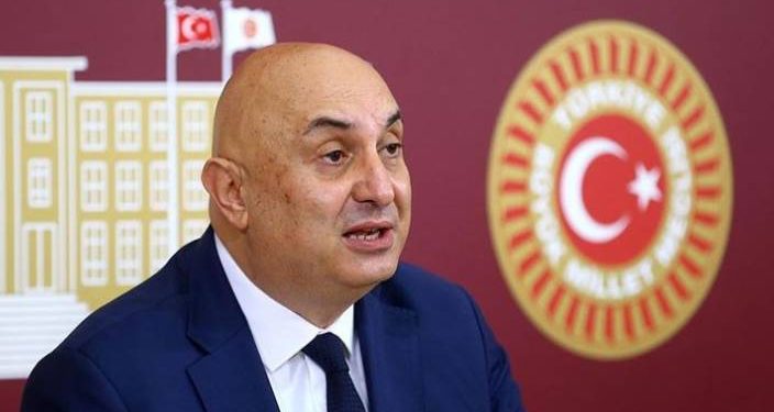 CHP’li Engin Özkoç duyurdu “Aday olmayacağım”