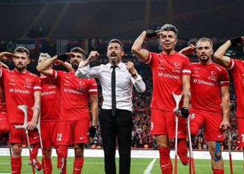 Dünya şampiyonu milli takımdan açıklama: 2018’in rövanşını aldık