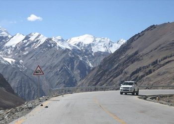 En yüksek geçiş noktası: Nefes kesen ‘Khunjerab’