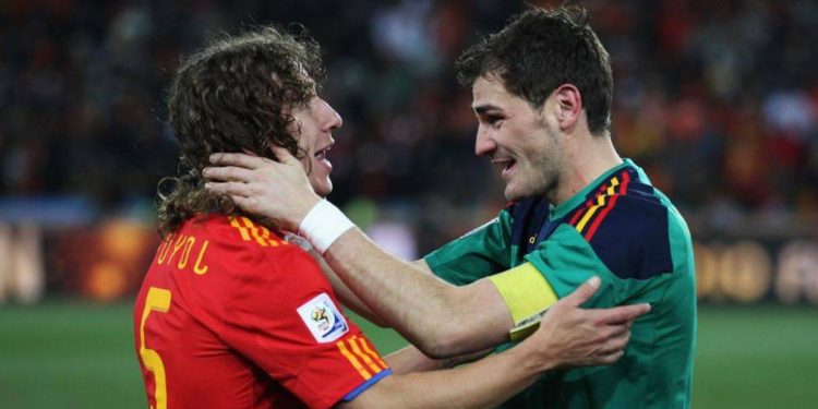 Futbolcu Casillas ve Puyol eşcinsel olduklarını açıkladı