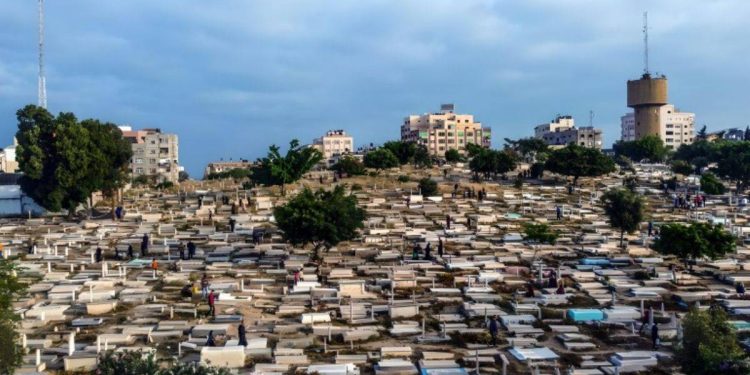 Gazze’de ölüler için bile huzur yok! Bulmakta zorlanıyorlar