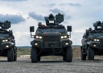 İmzalar atıldı! Türkiye’den zırhlı araç alıyorlar