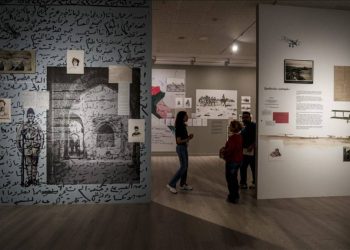 İstanbul Bienali açıldı
