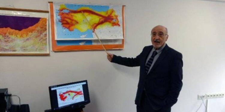 ‘İstanbul’da beklerken Trabzon’da her an deprem olabilir’