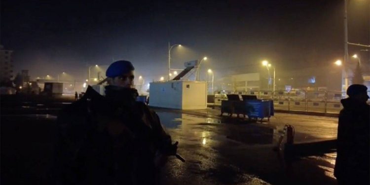 Komandolar Malatya’da, Mehmetçik Hatay’da