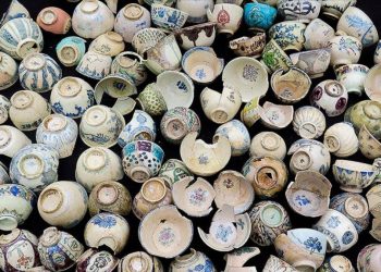 Osmanlı Dönemi’nden kalma fincanlar bulundu