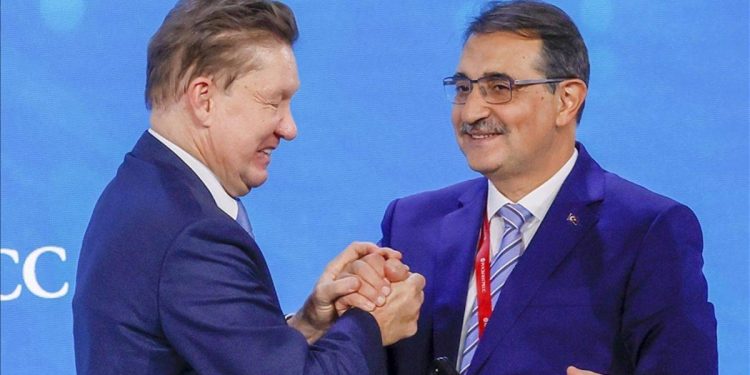 Putin’in Türkiye açıklamasından sonra Gazprom Başkanı ile görüşme