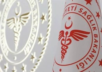 Resmi Gazete’de yayımlandı: Sağlık Bakanlığı 10 bin 900 sürekli işçi alacak