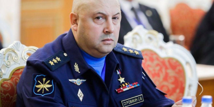 Rusya’dan Ukrayna cephesine yeni komutan