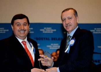 Samsun’un önde gelen siyasi isimlerinden Eski Havza Belediye Başkanı Murat İkiz AK Parti ile yola devam dedi