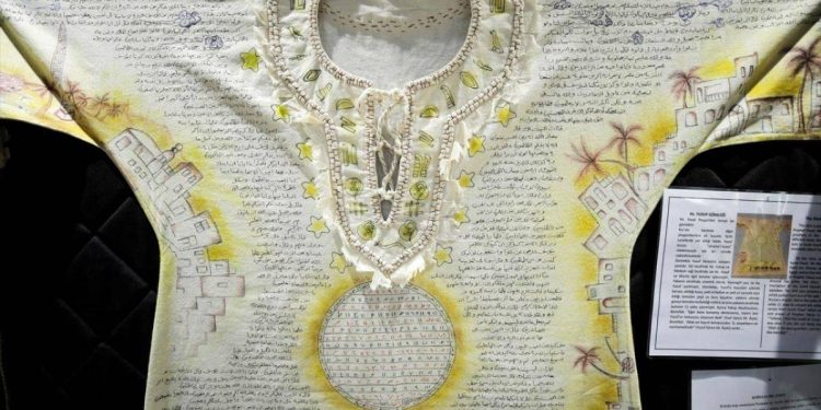 Saraybosna’da ‘Dualı Sultan Gömlekleri’ sergisi