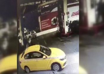 Taksiyle uyuşturucu satışına suçüstü!
