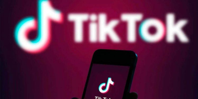 TikTok’u geçici süreyle yasakladılar