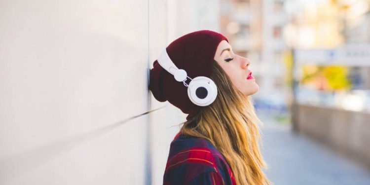 Yaş ve cinsiyete göre dinlenen müzik değişiyor