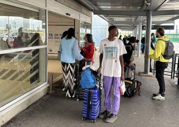 Darbenin liderinden Fransızlara ‘gitmeyin’ çağrısı