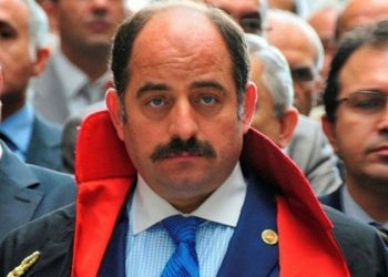 FETÖ’cü savcı Zekeriya Öz’e kafa atan işadamı anlattı