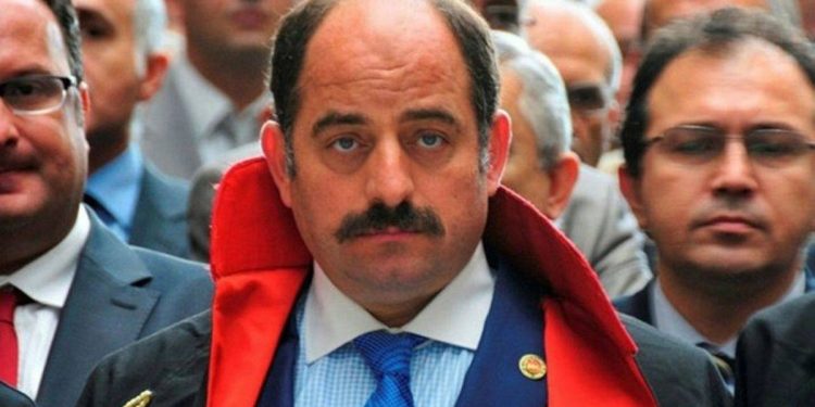 FETÖ’cü savcı Zekeriya Öz’e kafa atan işadamı anlattı