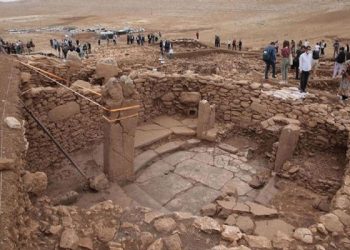 Göbeklitepe ile benzer yapılar içeren Karahantepe’de kazı çalışmaları başladı