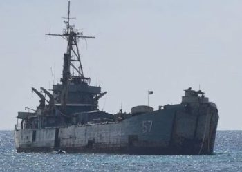 İki ülke arasında gerilim: Savaş gemimizi çekmeyeceğiz