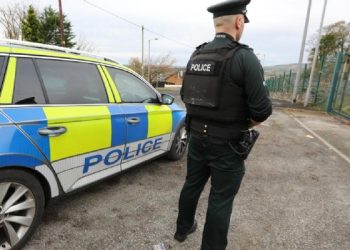 Kuzey İrlanda yanlışlıkla tüm polis teşkilatını ifşa etti