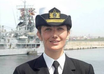 NATO’dan ilk kadın amiral Fırat’a tebrik