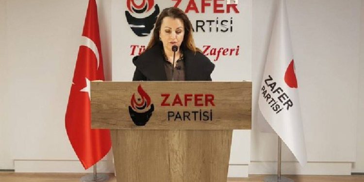Zafer Partisi’nde istifa: ‘Belden aşağı mevzu var’