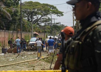 FARC bombalı saldırıları üstlendi: Hata yaptık