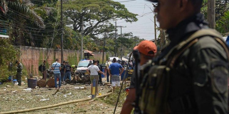 FARC bombalı saldırıları üstlendi: Hata yaptık