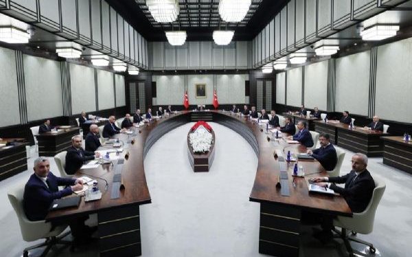 Kabine bugün toplanıyor!
