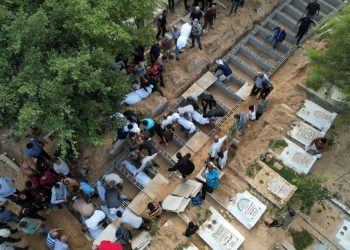 İspanyol Bakan: İsrail ile diplomatik ilişkiler askıya alınsın