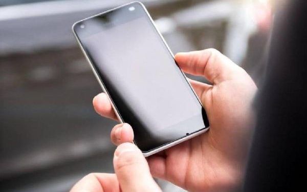 Yurt dışından getirilen cep telefonları için yeni karar