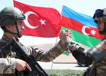 130 tank, 20 uçak ve helikopter… İşgalden kurtarılan bölgede gövde gösterisi