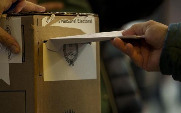 Arjantin’de halk sandık başına gidiyor