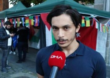 Gazzeli Karim: “Ailemin hepsi bir anda ölmesin diye aynı yerde kalmıyorlar”