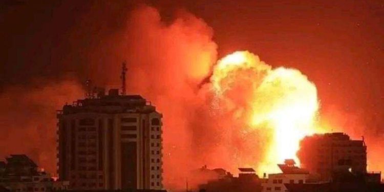 Gazze’ye dün gece saniyede bir bomba atıldı