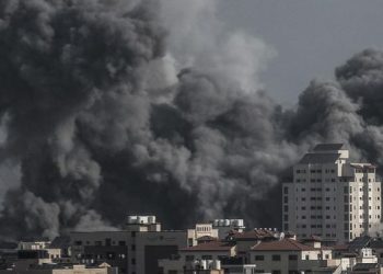 İsrail Gazze’de savaş suçu işliyor!