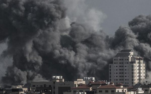 İsrail Gazze’de savaş suçu işliyor!