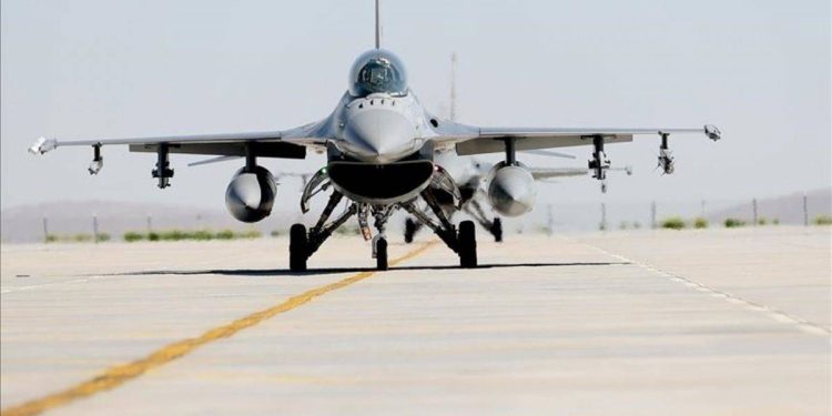 ABD’nin F-16 filosu İsrail için bölgede
