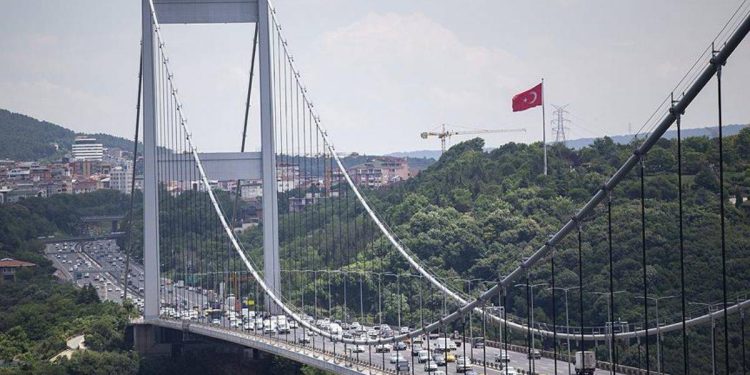 Köprü ve otoyol geçiş ücretlerine zam